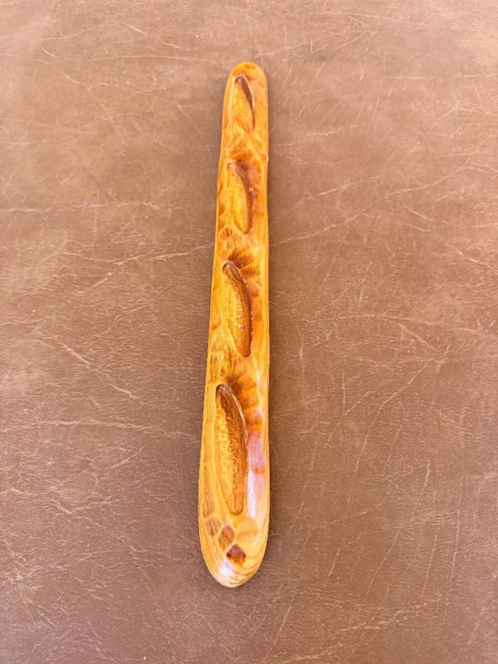 Cuzin Vintage Wooden French Serrated Bread Knife